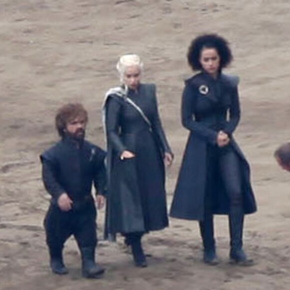 Les acteurs Emilia Clarke, Kit Harington, Peter Dinklage et Nathalie Emmanuelle, sur le tournage de la série "Game of Thrones (saison 7)" à Bilbao. Espagne, le 27 octobre 2016.