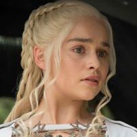 Emilia Clarke (Game of Thrones) victime de deux AVC: "J'ai presque perdu la vie"