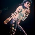  Michael Jackson sur scène à Londres, le 25 mai 1988.  
