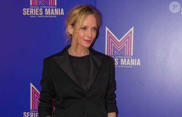 Uma Thurman lors du photocall de la série "Chambers" de Netflix dans le cadre de la 10e édition du festival Series Mania à Lille, le 26 mars 2019. © Stéphane Vansteenkiste/Bestimage