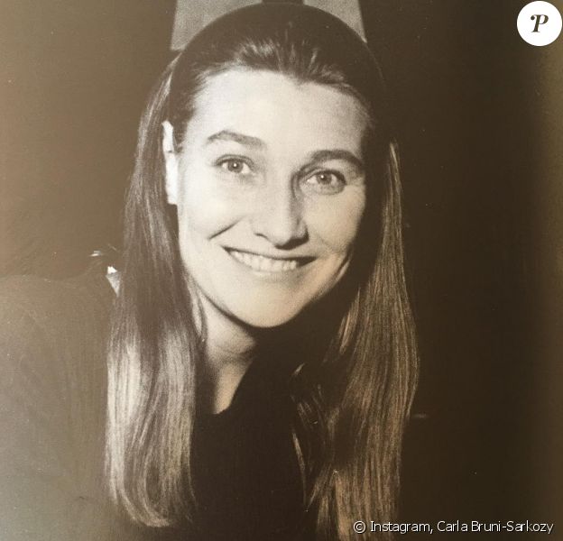 Carla Bruni-Sarkozy souhaite un joyeux anniversaire à sa maman, Marisa Borini, sur Instagram le 1er avril 2019.