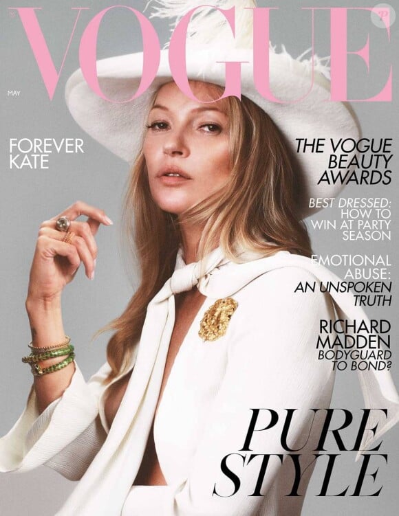Kate Moss en couverture de l'édition britannique de Vogue. Numéro de mai 2019. Photo par Mikael Jansson.