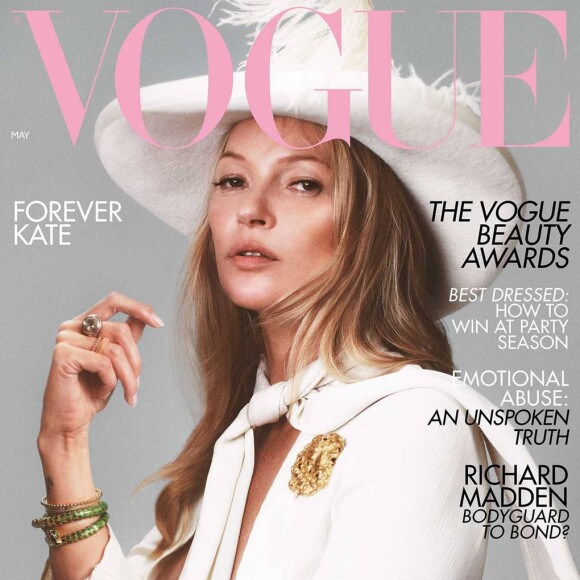 Kate Moss en couverture de l'édition britannique de Vogue. Numéro de mai 2019. Photo par Mikael Jansson.