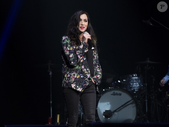 Olivia Ruiz - Concert du 13ème Gala 2018 de l'Association pour la Recherche sur Alzheimer à la salle Pleyel à Paris le 12 février 2018. L'intégralité des bénéfices de cette soirée servira à financer la recherche sur la maladie d'Alzheimer. © Coadic Guirec-Pierre Perusseau/Bestimage