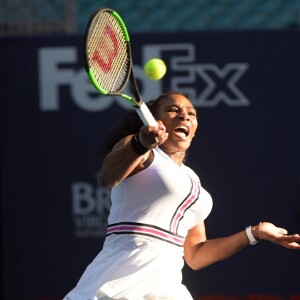 Serena Williams lors de la cinquième journée du tournoi de tennis Miami Open à Miami en Floride, le 22 mars 2019.