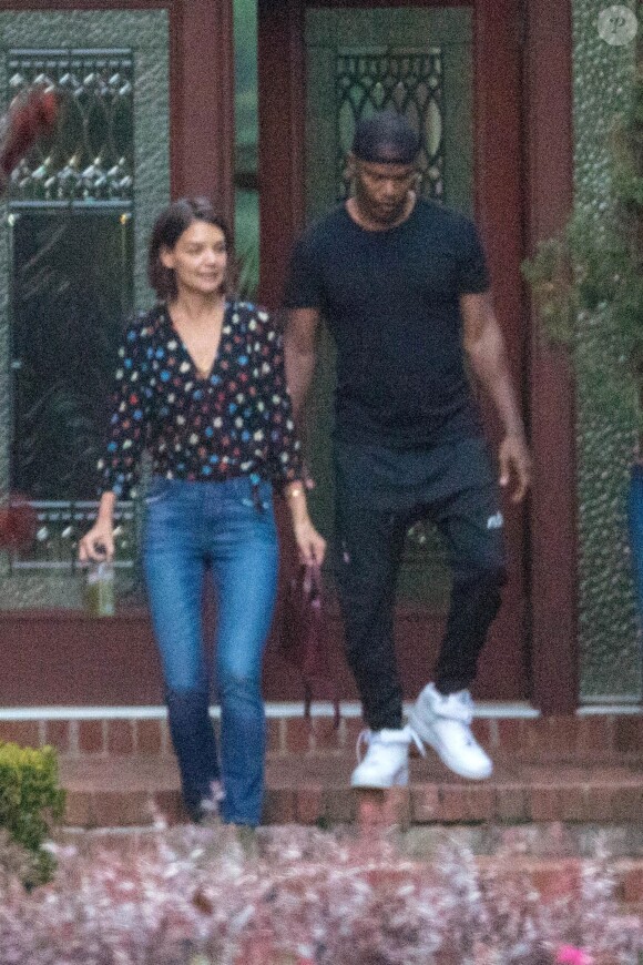 Exclusif - Katie Holmes et Jamie Foxx à la sortie d'un hôtel à Atlanta le 18 septembre 2018.