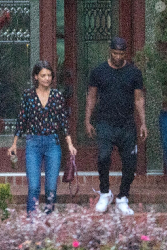 Exclusif - Katie Holmes et Jamie Foxx à la sortie d'un hôtel à Atlanta le 18 septembre 2018.