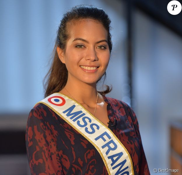 Exclusif - Vaimalama Chaves, Miss France 2019 - Enregistrement des émissions "Animaux Stars" présentées par Bernard Montiel. Le 13 mars 2019 © Veeren / Bestimage
