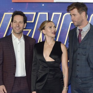 Scarlett Johansson, Chris Hemsworth, Paul Rudd à la première de "Avengers: Endgame" au cinéma Picture House Central à Londres, le 10 avril 2019.