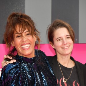 Amel Bent pour la série 'Kings' lors du photocall de la 5ème montée des marches de la 2ème édition du "Canneseries" au palais des Festivals à Cannes, France, le 9 avril 2019. © Bruno Bébert/Bestimage