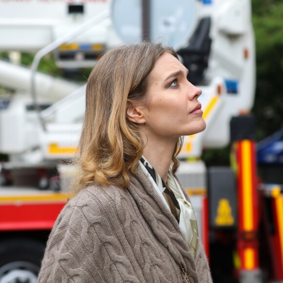 Natalia Vodianova constate les dégâts de l'incendie de la cathédrale Notre-Dame de Paris le 16 avril 2019. © Stéphane Lemouton / Bestimage