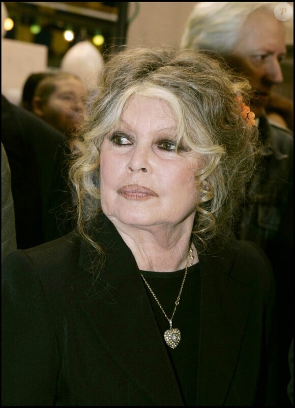 Brigitte Bardot lors du Noël des animaux en 2004 à Levallois-Perret