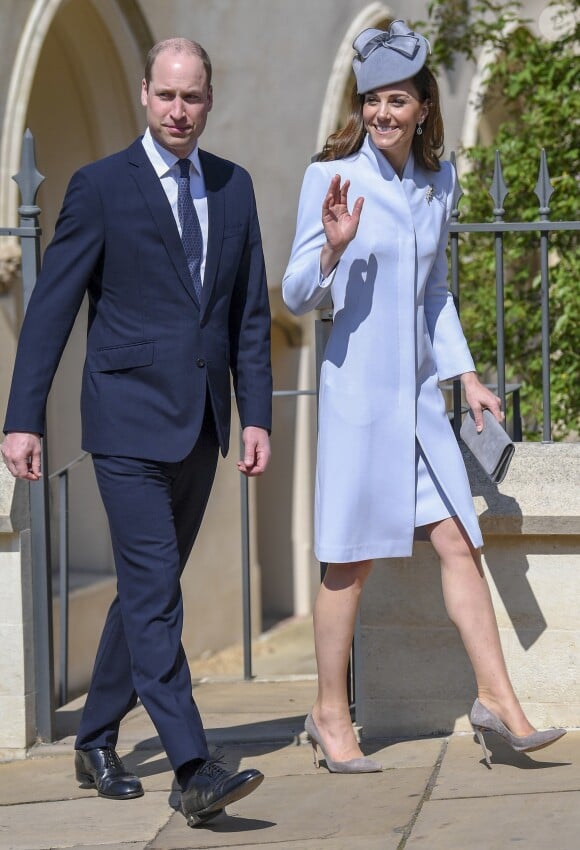 Le prince William, duc de Cambridge, et Catherine (Kate) Middleton, duchesse de Cambridge, à la sortie de la messe de Pâques à la chapelle Saint-Georges du château de Windsor, le 21 avril 2019.
