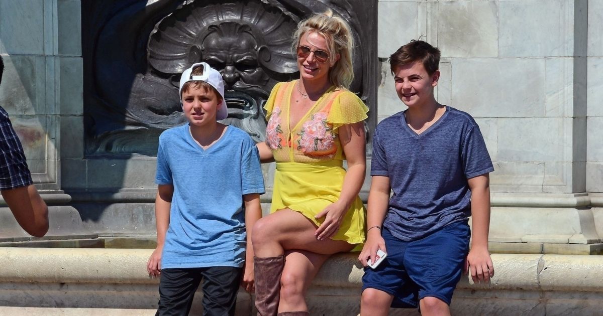 Exclusif - Britney Spears Et Ses Enfants Jayden Et Sean Visitent 