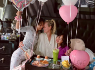 Laeticia Hallyday, maman gâtée par Jade et Joy pour la fête des Mères