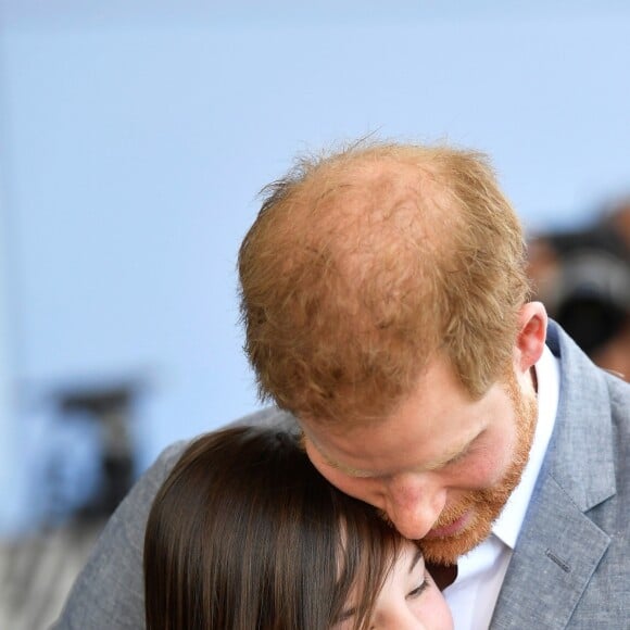 Le prince Harry, duc de Sussex, visite un hôpital pour enfants à Oxford, le 14 mai 2019.