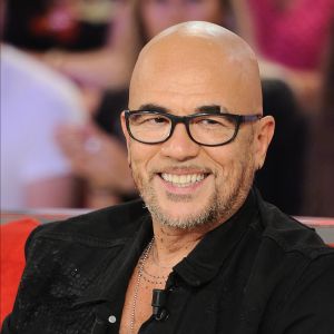 Exclusif - Pascal Obispo - Enregistrement de l'émission "Vivement Dimanche" au Studio Gabriel . Diffusion le 21 octobre 2018 sur france 2 . © Guillaume Gaffiot / Bestimage