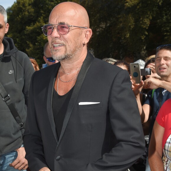 Pascal Obispo à la première édition du festival RencART au domaine départemental de Chamarande le 16 septembre 2018. © Coadic Guirec/Bestimage