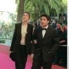 Charlotte Gainsbourg et Yvan Attal lors de la montée des marches du Festival de Cannes 2001