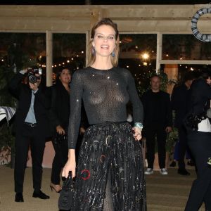 Eva Herzigova assiste à la soirée "Dior Vogue" chez "Fred l'écailler" en marge du 72ème Festival International du Film de Cannes. Le 15 mai 2019 © Olivier Borde / Bestimage