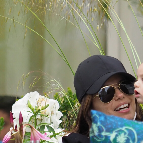 Eva Longoria et son fils Santiago lors du 72ème Festival International du Film de Cannes le 17 mai 2019.