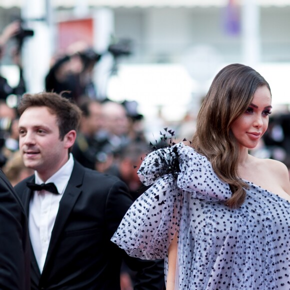 Nabilla Benattia (enceinte) - Montée des marches du film "Roubaix, une lumière (Oh Mercy!)" lors du 72ème Festival International du Film de Cannes. Le 22 mai 2019 © Borde / Bestimage