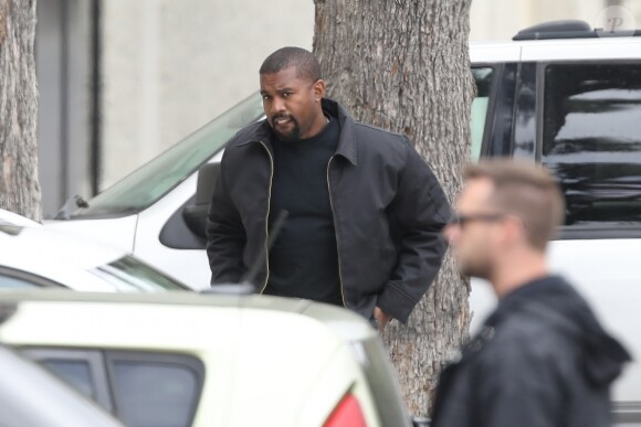 Kanye West - Les Kardashians arrivent à la messe dominicale de Kanye West à Los Angeles, le 26 mai 2019.