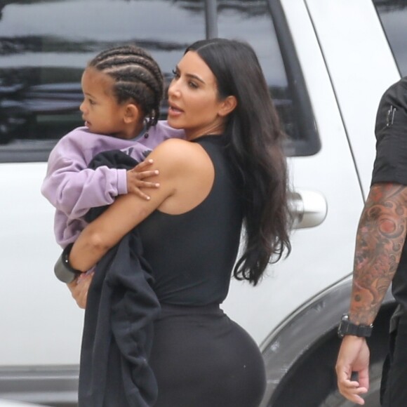 Kim Kardashian - Les Kardashians arrivent à la messe dominicale de K.West à Los Angeles, le 26 mai 2019.