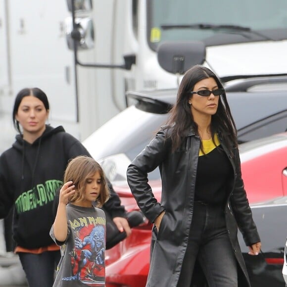 Kourtney Kardashian et sa fille Penelope Disick - Les Kardashians arrivent à la messe dominicale de K.West à Los Angeles, le 26 mai 2019.