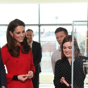 Le prince William, duc de Cambridge, et Catherine Kate Middleton, duchesse de Cambridge, participent aux activités de la Irish Football association au Windsor Park à Belfast le 27 février 2019