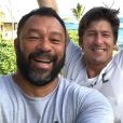 Sunny Garcia avec Bruce Irons, photo Instagram en février 2019. Le 29 avril 2019, la World Surf League a révélé que le surfeur hawaïen et ancien champion du monde (2000) se trouvait hospitalisé en soins intensifs.