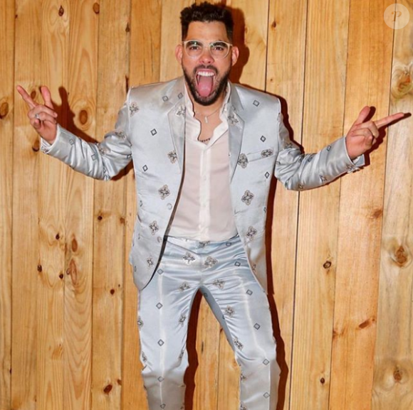 Le chanteur Gabriel Diniz prend la pose sur Instagram. Mai 2019