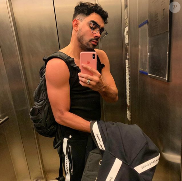 Gabriel Diniz en mode selfie sur Instagram, le 6 avril 2019