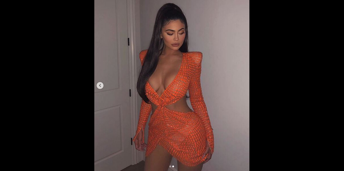 Kylie Jenner Irresistible dans une robe hors de prix Purepeople