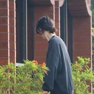 Exclusif - Rooney Mara et sa compagne Joaquin Phoenix ont emmené leurs chiens chez le vétérinaire à Los Angeles, le 26 mai 2018