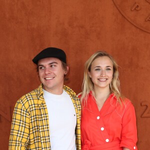 Zacharie Chasseriaud et sa compagne Chloé Jouannet au village lors des internationaux de tennis de Roland-Garros à Paris, France, le 1 juin 2019. © Jacovides-Moreau/Bestimage