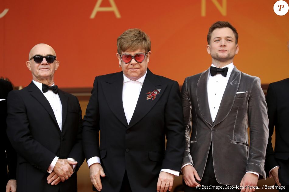 Bernie Taupin, Elton John (lunettes Gucci), Taron Egerton - Montée des marches du film &quot;Rocketman&quot; lors du 72e Festival International du Film de Cannes. Le 16 mai 2019 © Jacovides-Moreau / Bestimage