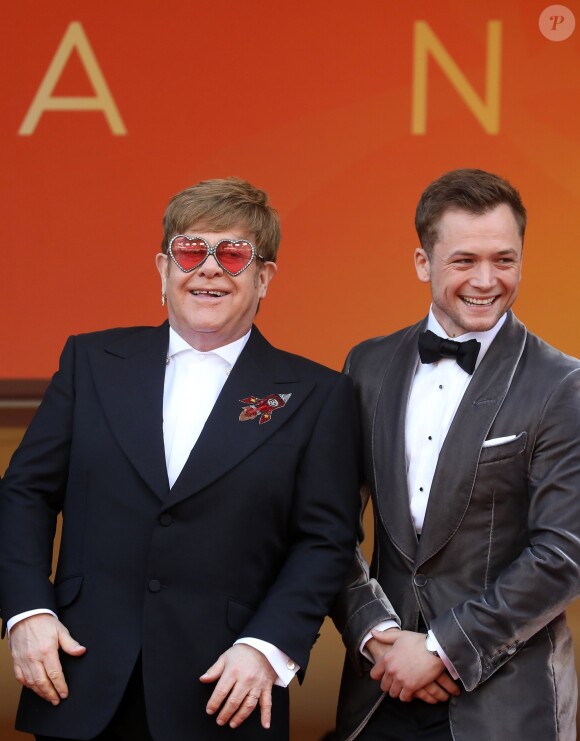 Elton John (lunettes Gucci) et Taron Egerton - Montée des marches du film "Rocketman" lors du 72ème Festival International du Film de Cannes. Le 16 mai 2019 © Jacovides-Moreau / Bestimage