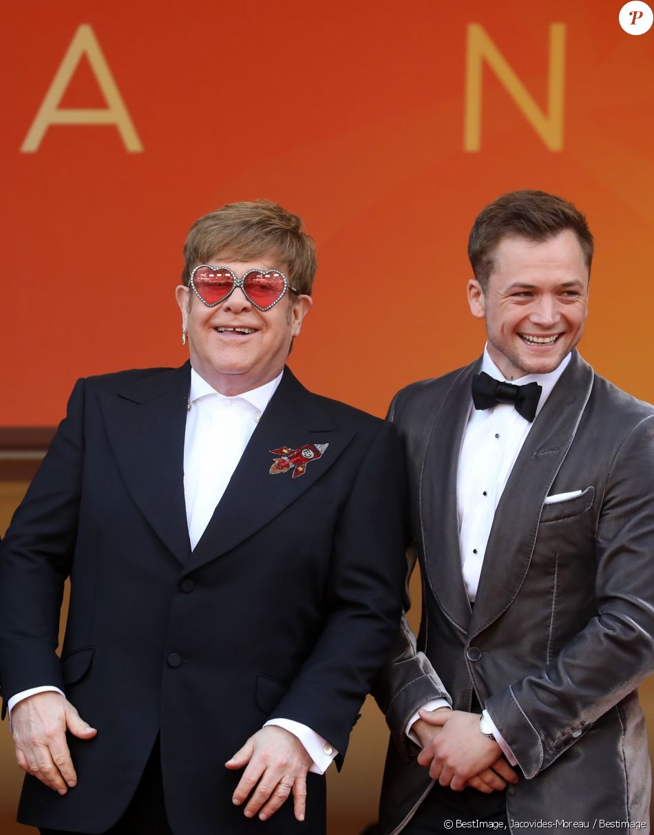 Elton John (lunettes Gucci) et Taron Egerton - Montée des marches du film &quot;Rocketman&quot; lors du 72ème Festival International du Film de Cannes. Le 16 mai 2019 © Jacovides-Moreau / Bestimage