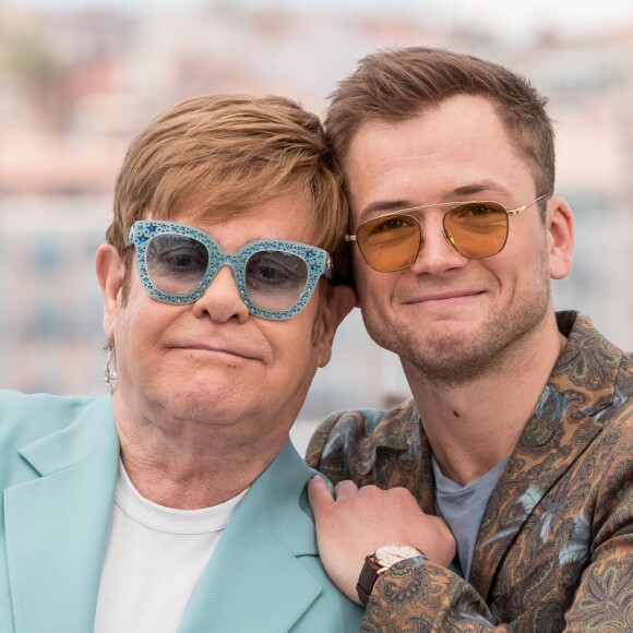 Elton John et Taron Egerton au photocall du film Rocketman lors du 72e Festival International du film de Cannes. Le 16 mai 2019 © Jacovides-Moreau / Bestimage