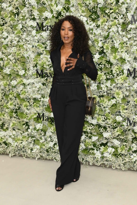 Angela Bassett au défilé Max Mara Resort 2020 au Neues Museum à Berlin, Allemagne, le 3 juin 2019.