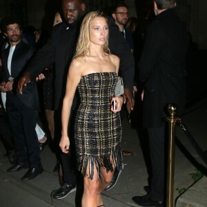 Ilona Smet - Arrivées à la soirée L'Oréal Paris X Balmain à l'école Nationale de Médecine à Paris. Le 28 septembre 2017 © CVS-Veeren / Bestimage