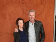 Denis Brogniart et sa femme Hortense amoureux à Roland Garros