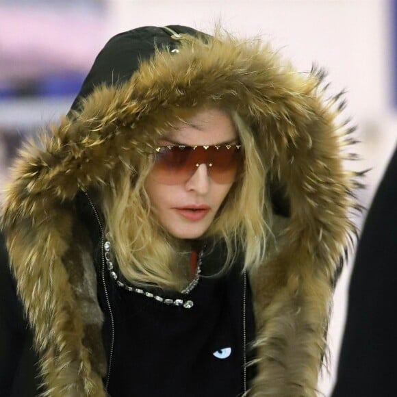 Exclusif - Madonna arrive à l'aéroport de New York, le 1er février 2019.