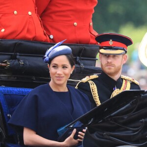 Meghan Markle, duchesse de Sussex, a fait une réapparition publique en plein congé maternité pour assister aux cérémonies de Trooping the Colour le 8 juin 2019 au palais de Buckingham, à Londres.