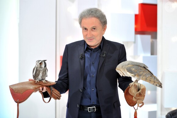 Exclusif - Michel Drucker et les chouettes - Enregistrement de l'émission "Vivement Dimanche" présentée par M.Drucker et diffusée le 16 juin 2019 sur France 2. Le 3 juin 2019 © Guillaume Gaffiot / Bestimage