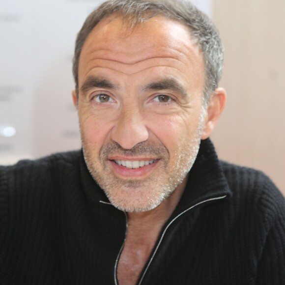 Nikos Aliagas - Salon du Livre 2019 à la Porte de Versailles à Paris du 15 au 18 mars 2019. © Jean-Claude Woestelandt / Bestimage