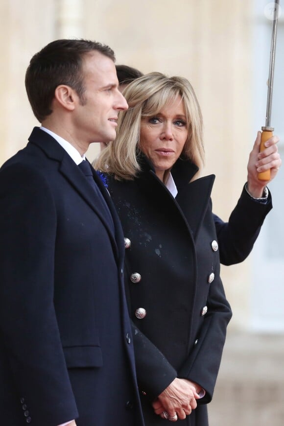 Le président de la République française Emmanuel Macron et sa femme la Première Dame Brigitte Macron (Trogneux) reçoivent les présidents avant la cérémonie du Centenaire de l'Armistice de la Première Guerre Mondiale, au palais de l'Elysée à Paris, France, le 11 novembre 2018. © Stéphane Lemouton/Bestimage