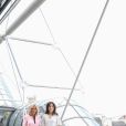 La première dame Brigitte Macron et la princesse Mary de Danemark visitent l'exposition de la sculptrice danoise Sonja Ferlov Mancoba (1911-1984) au Centre Pompidou, à Paris, le 24 juin 2019. © Stéphane Lemouton / Bestimage