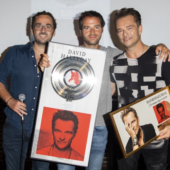 David Hallyday reçoit son disque de platine à la seine musicale à Paris le 25 juin 2019. © Pierre Perusseau/Bestimage